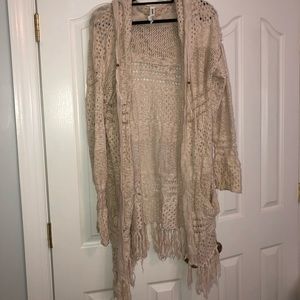 Bethany Mota long sweater size large